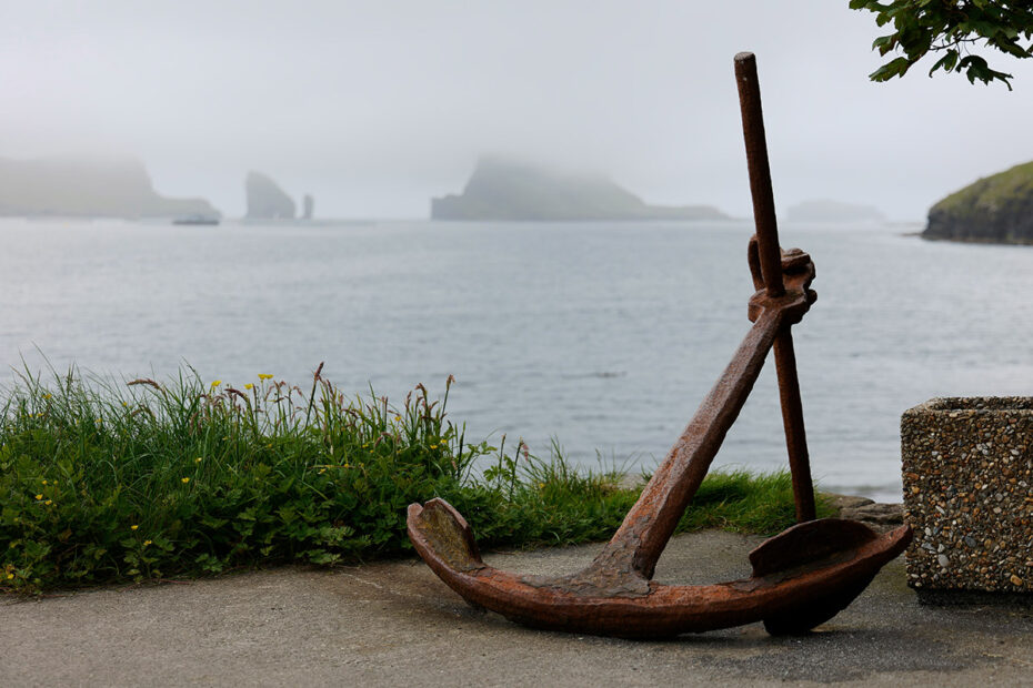 Large iron anchor representing steadfastness of character
